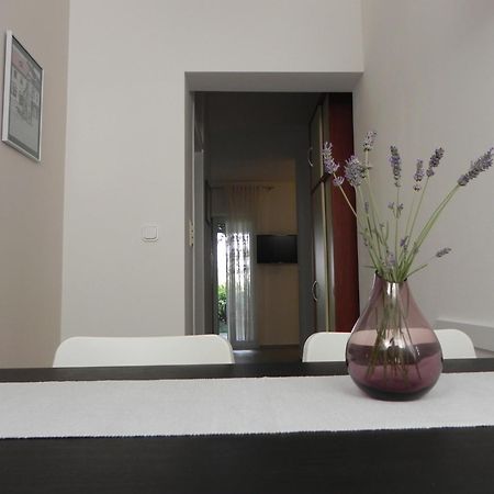 Apartments Katalenic Selce Eksteriør bilde